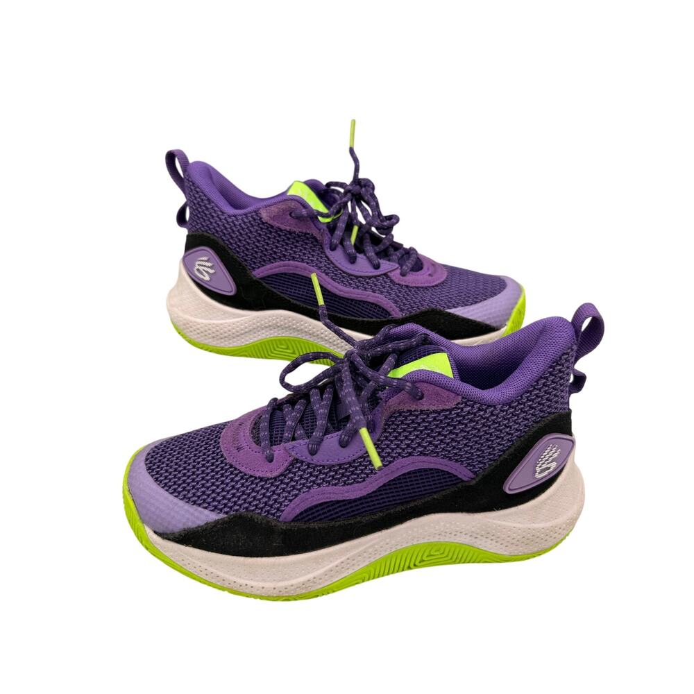 Under Armour Curry 3Z 24 SDE Purple / Bright Green 3028402-501 Size 6Y W7.5